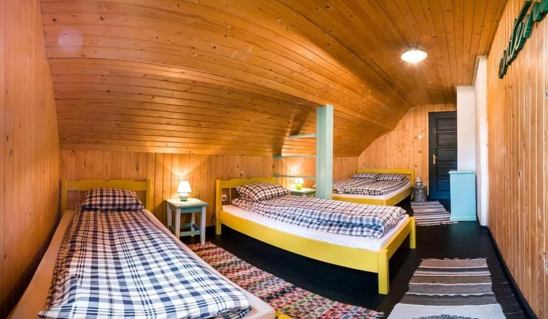 Piricske Pihenőház Ciceu Esterno foto